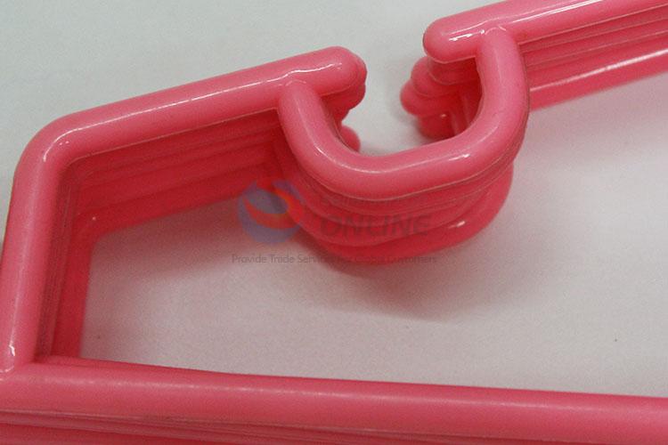 Cute Pink Color Plastic Non-slip Clothes Hangers