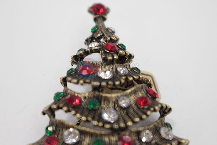 Lovely design tree brooch