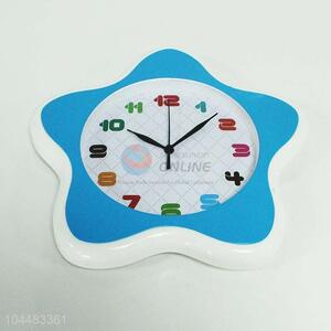 Best Selling Utility Plastic Wall Clock in Five-pointed Satr Shape