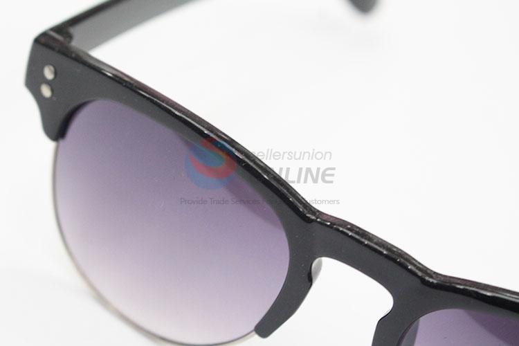 Fashionable women sunglasses for wholesale