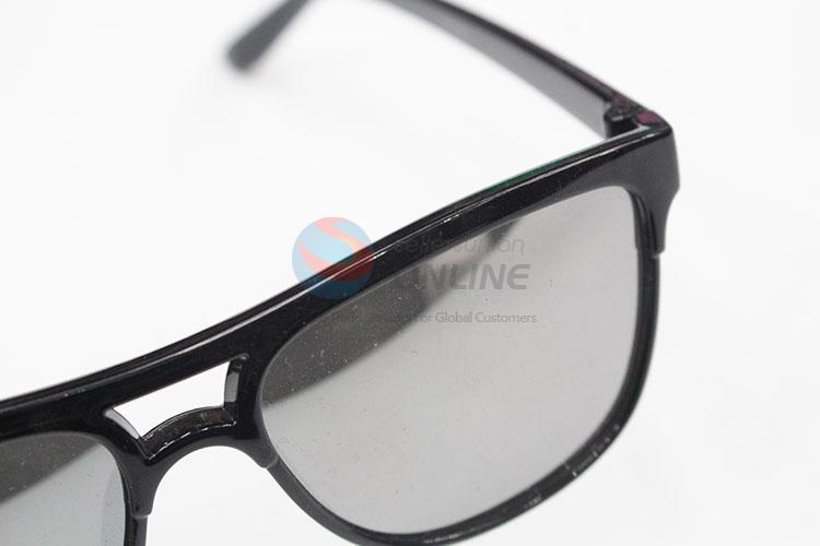 Promotional Fashion Sports Plastic Sunglass