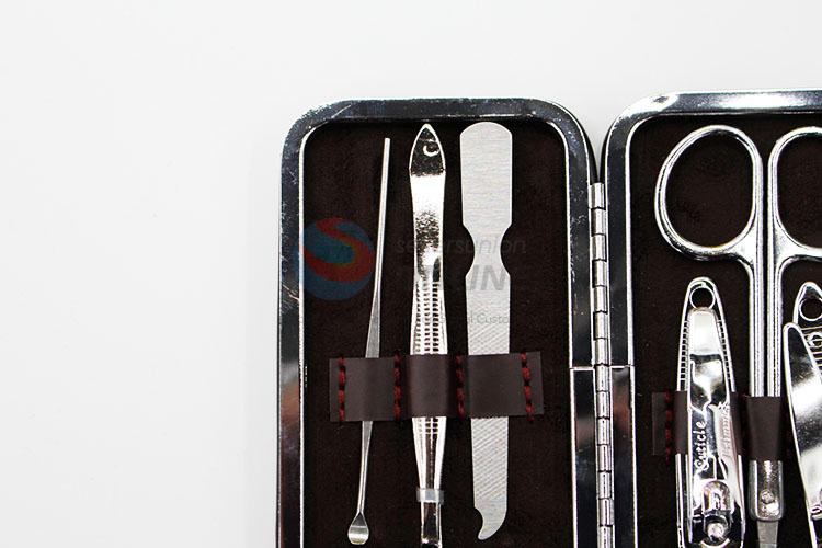 Cheap useful manicure tool set