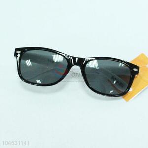 Factory Wholesale Plastic Sun Glasses for Sale