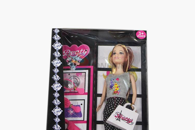 Wholesale cheap fashion doll toy doll playset