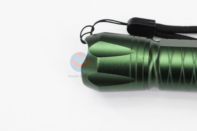 Top Quality Green Color Aluminum Alloy Super Flashlight with XPE Lamp Bulb