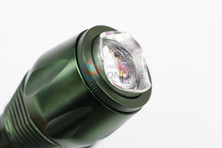 Top Quality Green Color Aluminum Alloy Super Flashlight with XPE Lamp Bulb