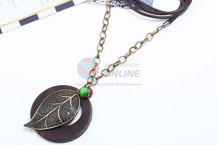 Fancy cheap vintage alloy pendant wooden necklaces