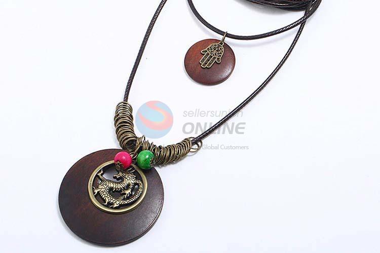 Competitive price vintage alloy pendant wooden necklaces