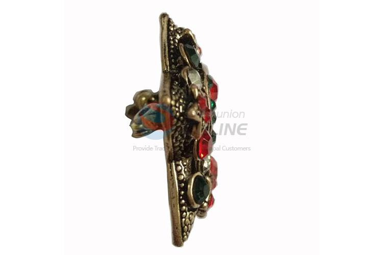 Best selling star pearled alloy brooch