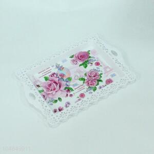 Cheap good quality plastic flower pattern salver