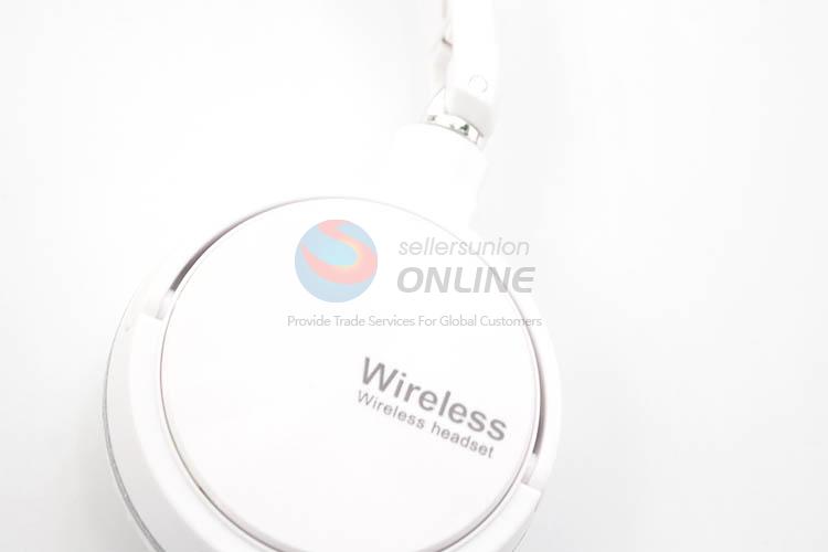 Factory Export Wireless On-ear Earphone with Pure Bass