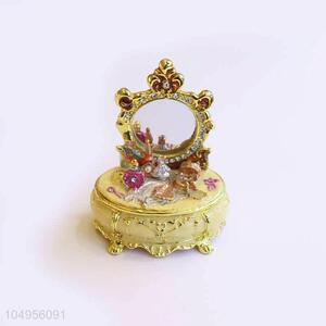 Fancy Design Exquisite Metal Alloy Jewelry Trinket Box