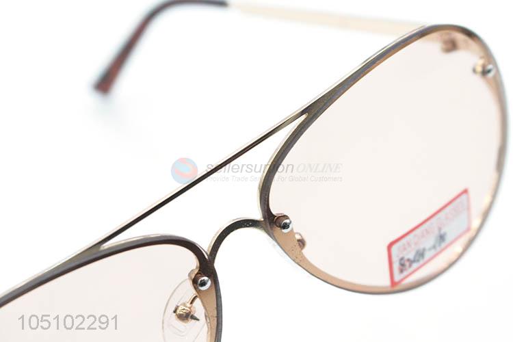 Best Selling Unisex Men Women Eyewear Summer Sunglasses