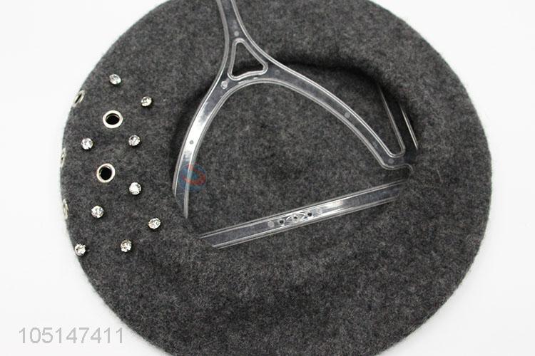 High Quality Women Star Design Winter Knitting Hat Beret with Rhinestone Decoration