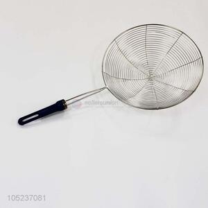 Promotional hot selling kitchen chef iron oil strainer