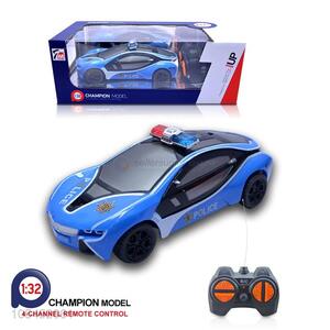 China factory custom 1:32 4 ways r/c police car  w/o batteries