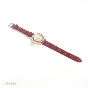 Delicate Design Fashion Watche With PU  Leather Watchband