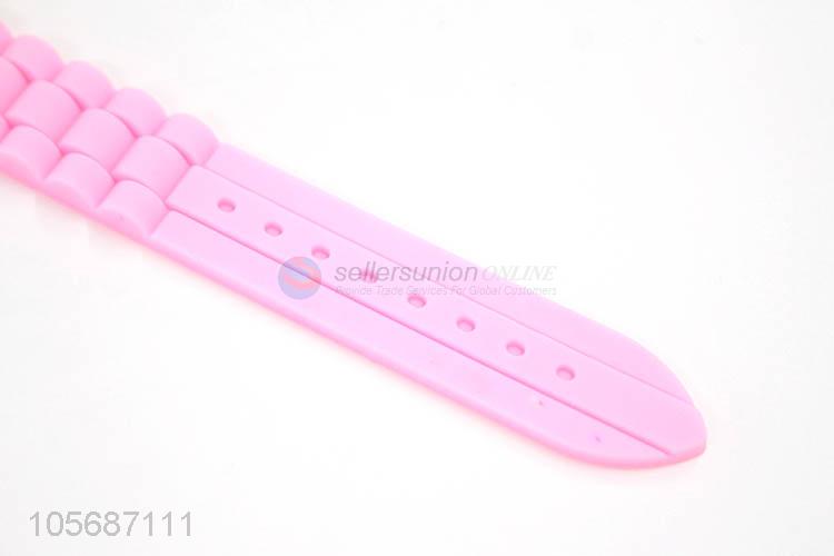 New Design Colorful Alloy Watch Fashion Neutral Watches