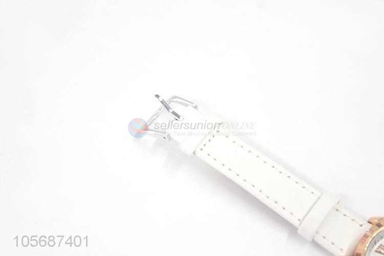 Wholesale Fashion White Alloy Wrist Watch For Women