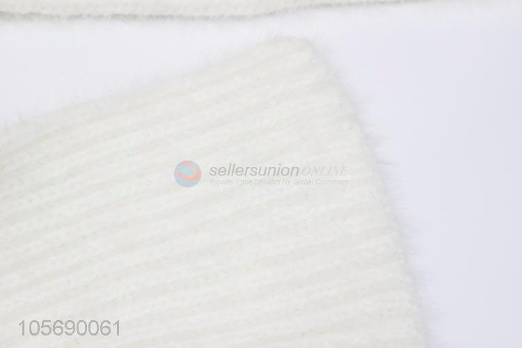 Wholesale Cheap White Knitted Woman Warm Scarf