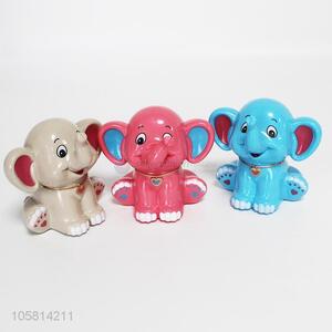 China Factory Cute Eelphant Pencil Sharpener