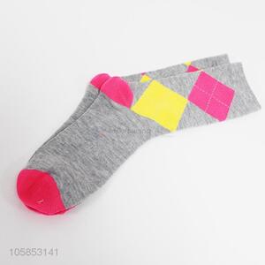 Customized classic rhombus women winter socks