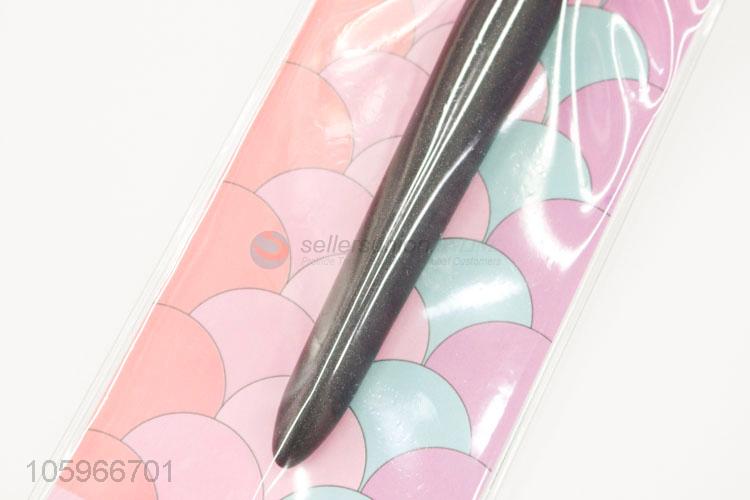 China plastic handle fashion makeup brushes blush brush