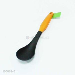 China Manufacturer Nylon Soup Ladle