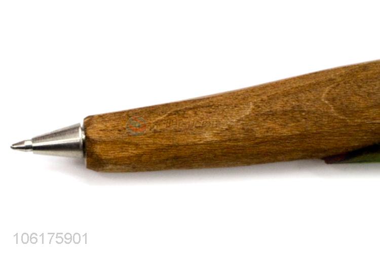 High Quality Hand Carved Wooden Animal Ballpoint Pen