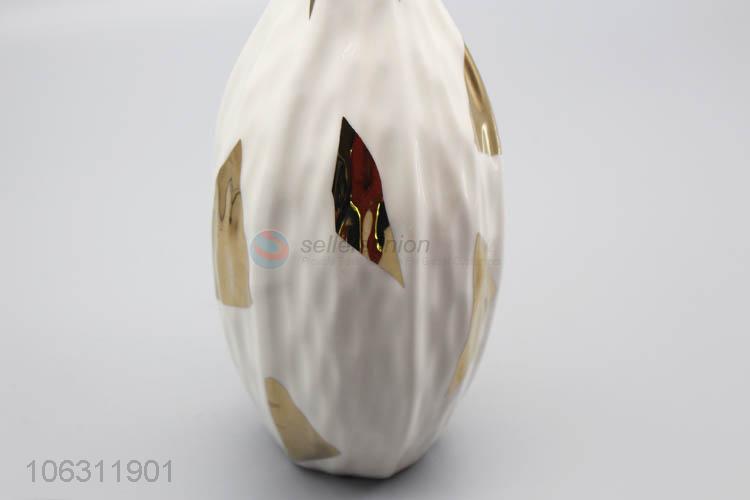 Best quality triangle pattern embossed ceramic flower vase