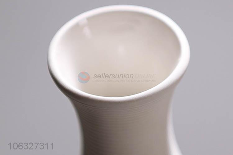 Trendy And Simple White Ceramic Vase Home Decoration Ornament