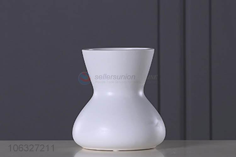 Hot Style White Matte Glazed Home Decor Goods Ceramic Flower Vases