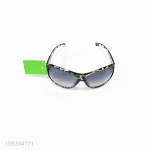 Popular Leisure Holiday Sunglasses Fashion Accessories