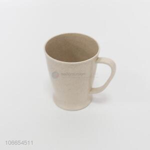 Wholesale Plastic Water Cup Cheap Mug