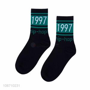 New Fashion Design Men Socks Mid-Calf Length Cotton Sock