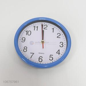 Fashion Design Plastic Round Wall Clock