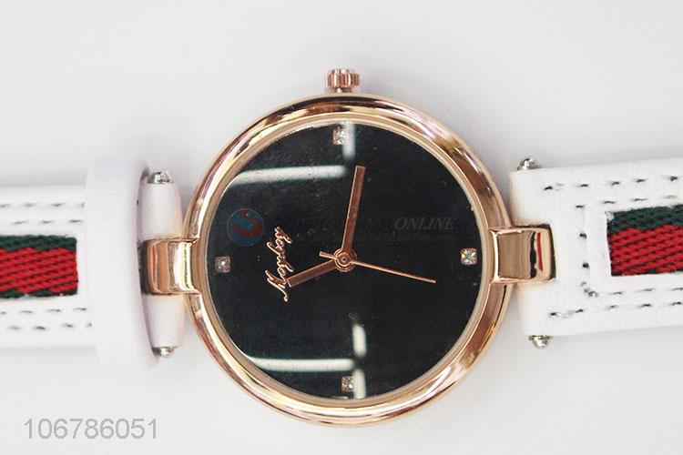 New Arrival Fashion Ladies Watch With PU Watchband