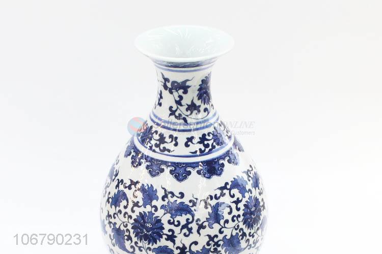 Hot Sale Blue And White Porcelain Vase Decorative Crafts