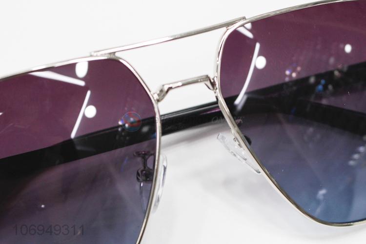 Reliable quality light custom logo sunglasses fashion eyewear