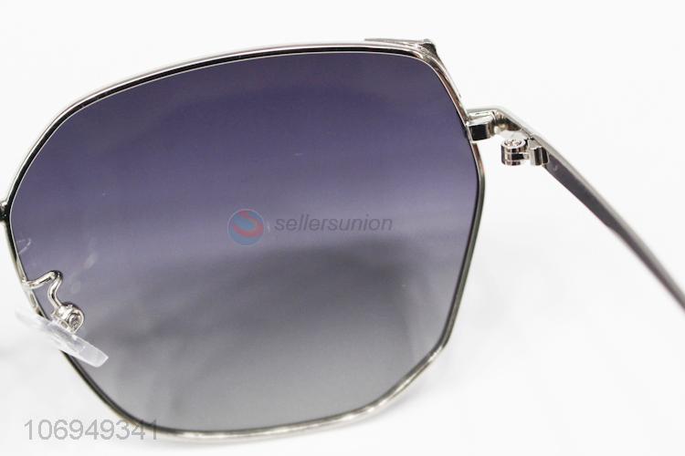 Reasonable price professional men's polarized sunglasses for women