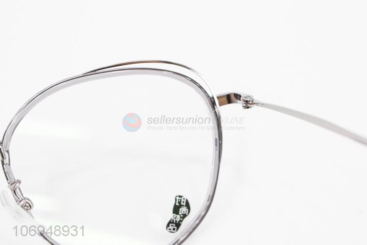 China OEM fashion flexible tr90 reading glasses frame