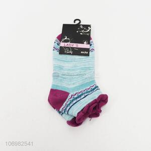 Wholesale modern women jacquard knitting ankle socks