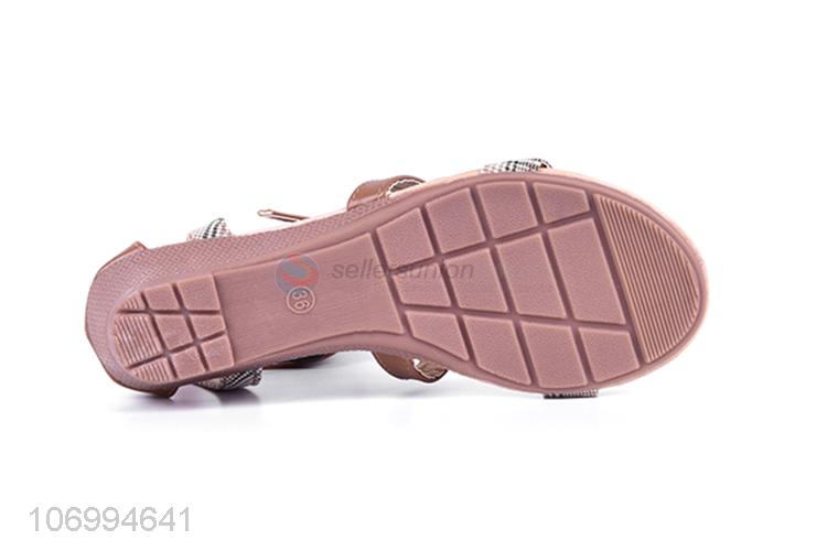 Reasonable price women laser cutting sandal pu leather sandal