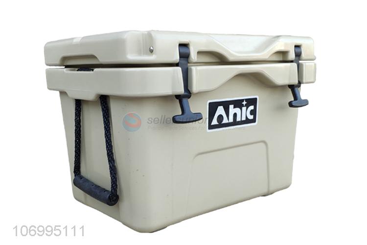 Hot sale 25L food grade enviromental material insulated box cooler box