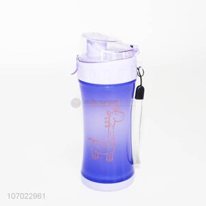 Fashion Style Plastic Bottle Portable Water Bottle