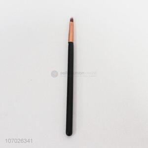 High Quality Makeup Brush With Plastic Handle