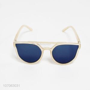 Factory price adults plastic sunglasses outdoor sun glasses