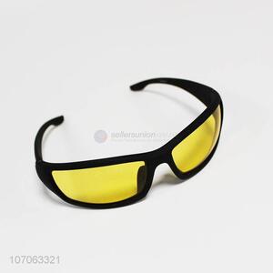 Cool Design Casual Sun Glasses For Man