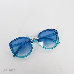 Wholesale Trendy Ladies Sun Glasses Luxury Fashion Women Sunglasses