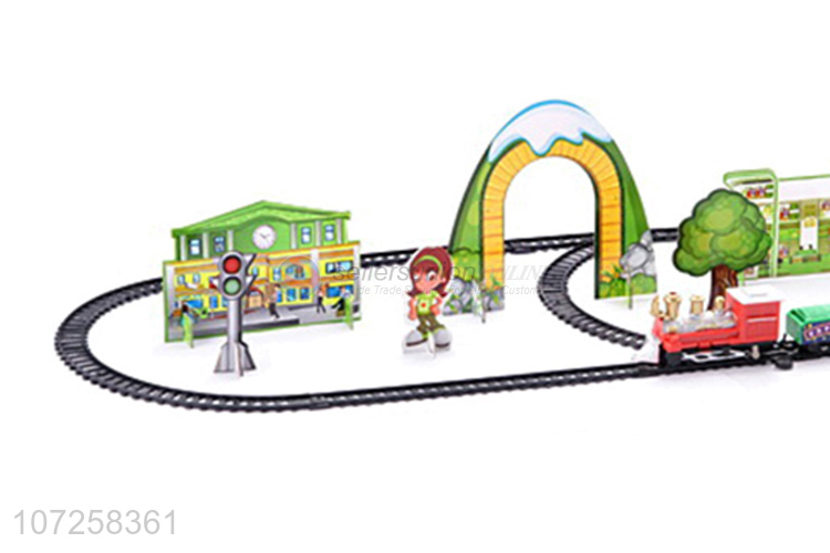 Top manufacturer battery operated plastic electric toy train railway set